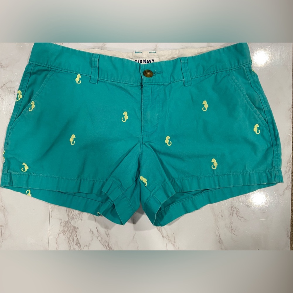 Old navy shorts